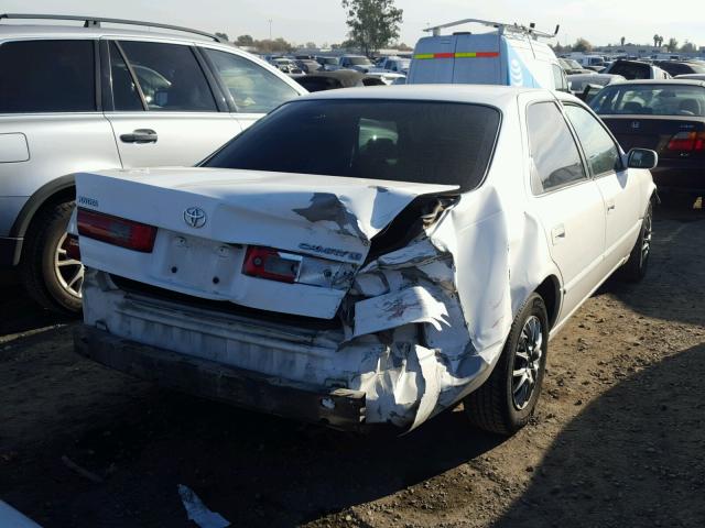 4T1BG22K1XU910866 - 1999 TOYOTA CAMRY CE WHITE photo 4