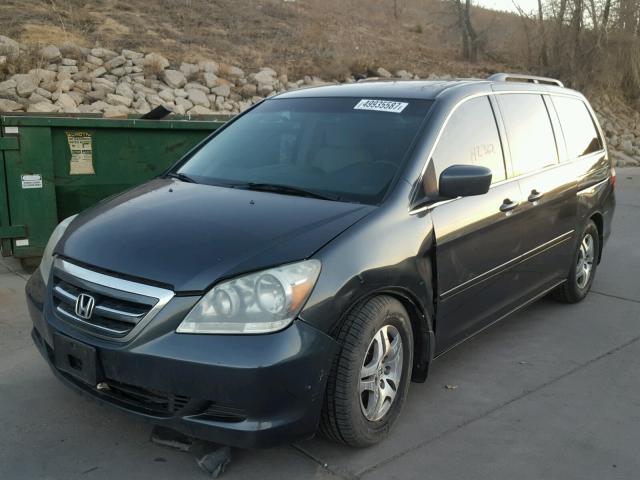 5FNRL38435B079793 - 2005 HONDA ODYSSEY EX GREEN photo 2