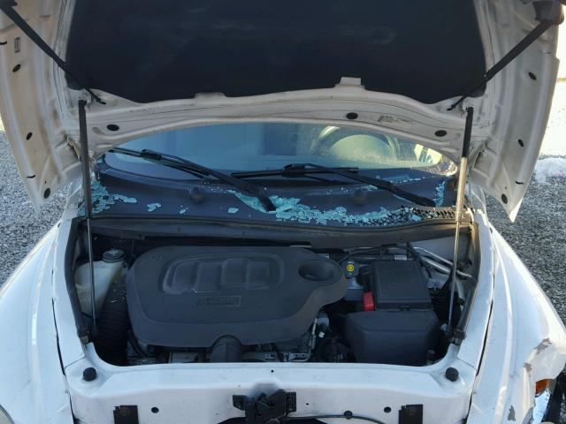 3GNCA13B49S611644 - 2009 CHEVROLET HHR LS WHITE photo 7