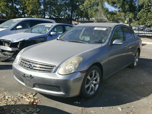 JNKCV51E25M213505 - 2005 INFINITI G35 GRAY photo 2