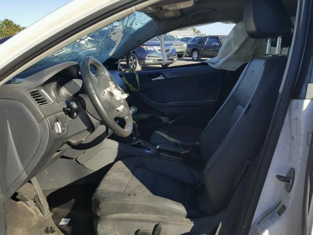 3VWLX7AJ7DM403076 - 2013 VOLKSWAGEN JETTA SEL WHITE photo 5