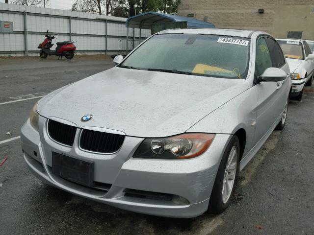 WBAVB17596NK36260 - 2006 BMW 325 I AUTO SILVER photo 2