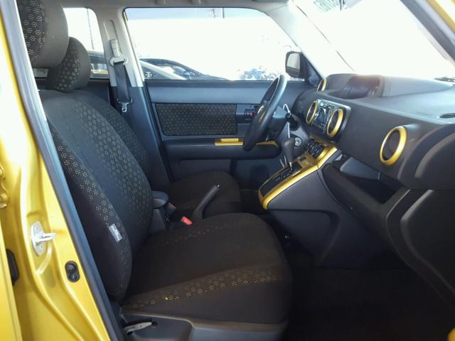 JTLKE50E181057790 - 2008 TOYOTA SCION XB GOLD photo 5