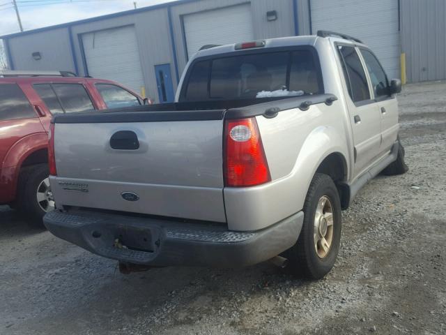 1FMZU77K24UB42811 - 2004 FORD EXPLORER S SILVER photo 4