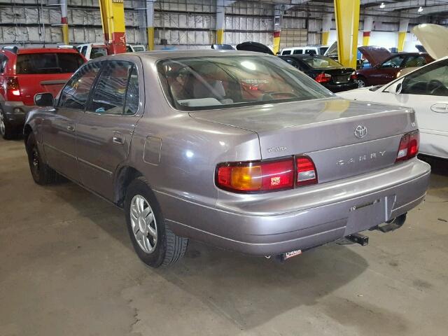 JT2SK12E1S0283621 - 1995 TOYOTA CAMRY LE GRAY photo 3