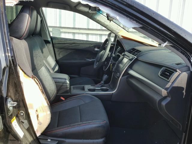 4T1BF1FK3GU134909 - 2016 TOYOTA CAMRY LE 黑色 照片 5