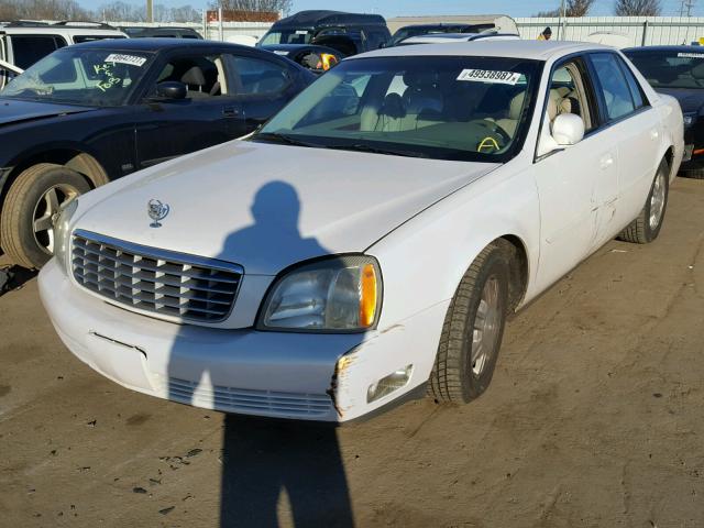 1G6KD54YX4U136678 - 2004 CADILLAC DEVILLE WHITE photo 2