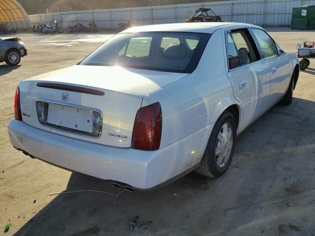 1G6KD54YX4U136678 - 2004 CADILLAC DEVILLE WHITE photo 4