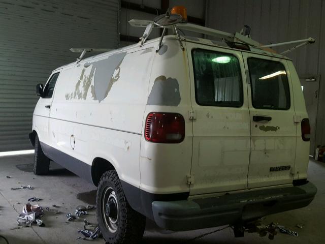 2D7KB31Z23K526351 - 2003 DODGE RAM VAN B3 WHITE photo 3