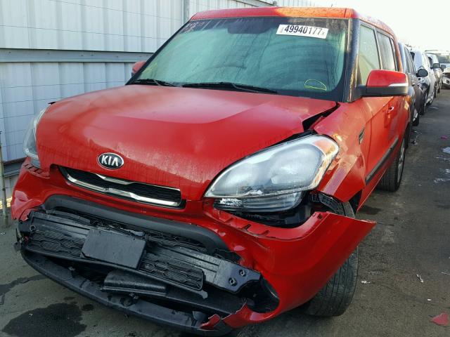 KNDJT2A6XD7526661 - 2013 KIA SOUL + RED photo 2