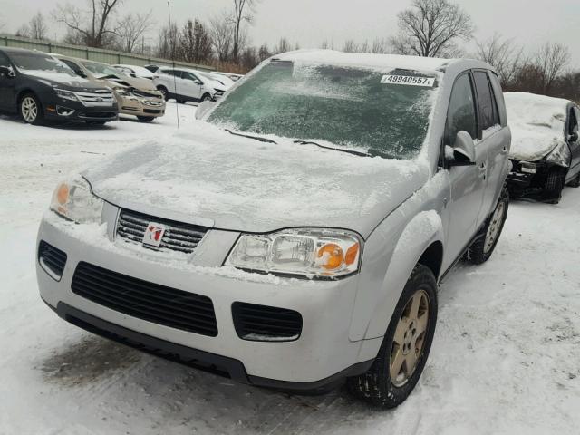 5GZCZ63476S863703 - 2006 SATURN VUE SILVER photo 2