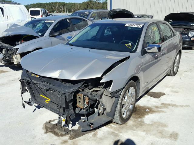 3LNHM26TX7R647256 - 2007 LINCOLN MKZ SILVER photo 2