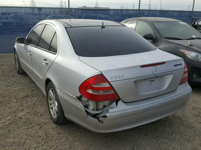 WDBUF65J53A077805 - 2003 MERCEDES-BENZ E 320 SILVER photo 3