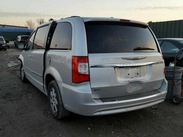 2A4RR5DG1BR734568 - 2011 CHRYSLER TOWN & COU SILVER photo 3