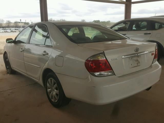 4T1BE32K85U571161 - 2005 TOYOTA CAMRY LE WHITE photo 3