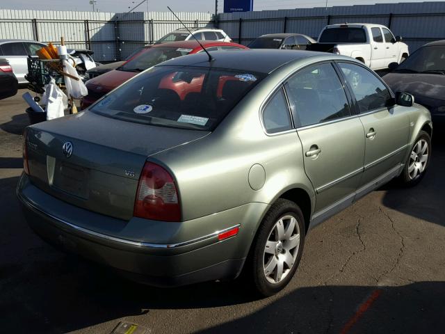 WVWRH63B13P112706 - 2003 VOLKSWAGEN PASSAT GLX GREEN photo 4