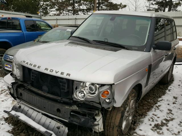 SALME11434A164166 - 2004 LAND ROVER RANGE ROVE SILVER photo 2