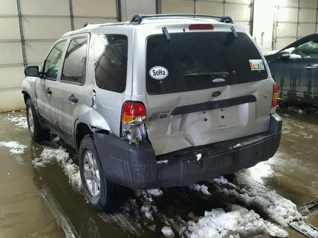 1FMYU93106KB58041 - 2006 FORD ESCAPE XLT SILVER photo 3