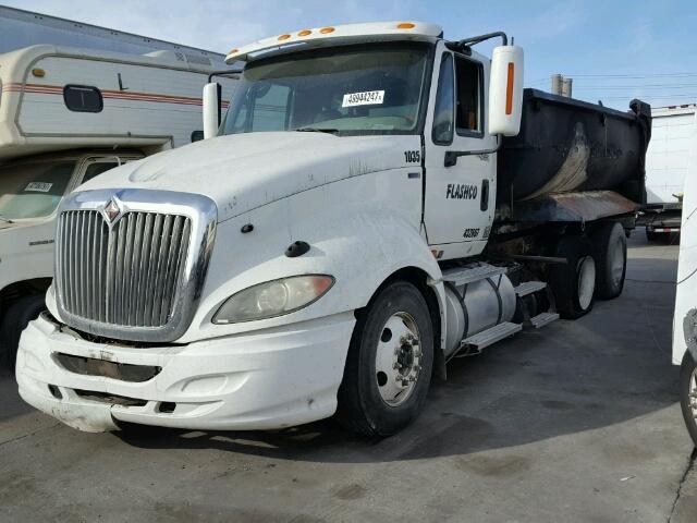 1HSCUSJR0BJ361226 - 2011 INTERNATIONAL PROSTAR PR WHITE photo 2