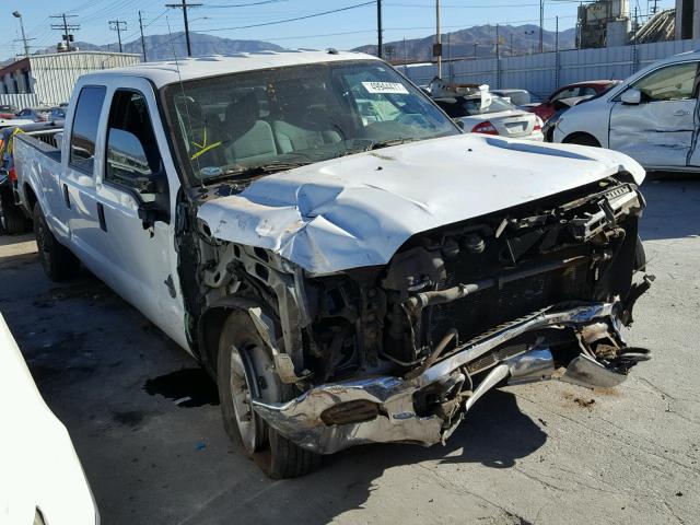 1FT8W3AT4BEC37818 - 2011 FORD F350 SUPER WHITE photo 1