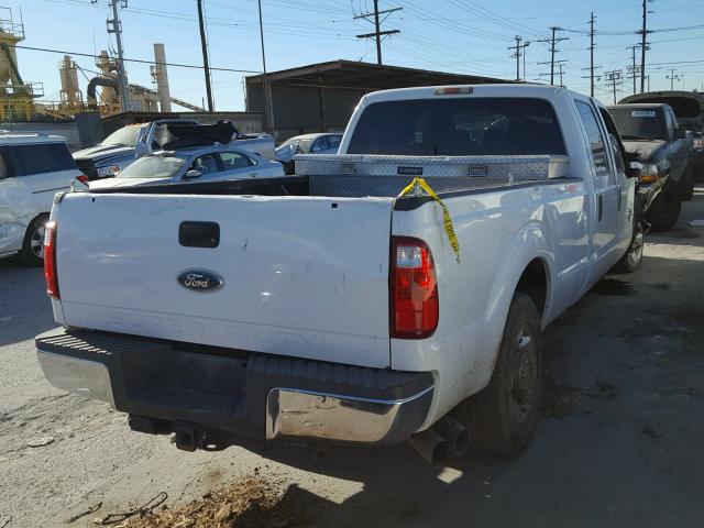 1FT8W3AT4BEC37818 - 2011 FORD F350 SUPER WHITE photo 4