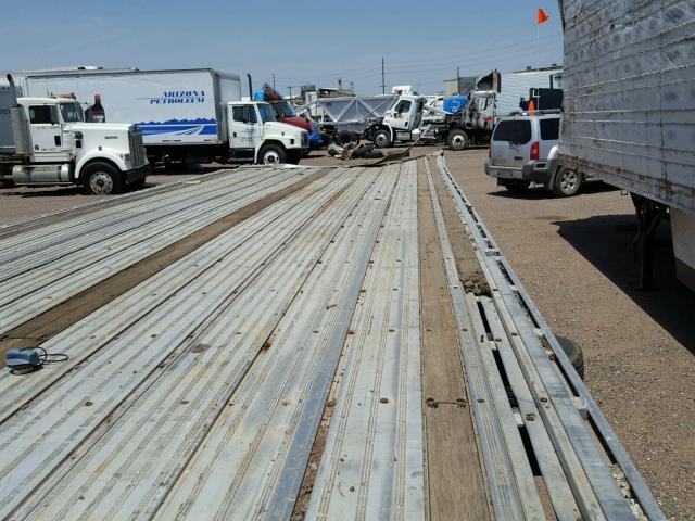 2M512146416078856 - 2001 MISC TRAILER SILVER photo 8