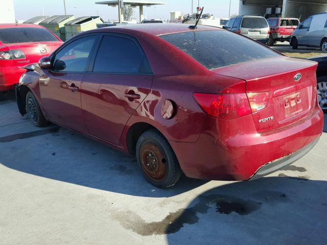 KNAFU4A27A5299865 - 2010 KIA FORTE EX RED photo 3