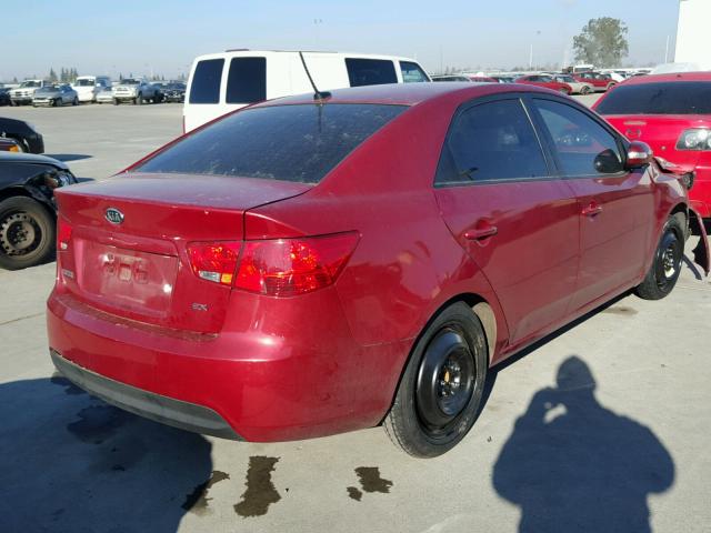 KNAFU4A27A5299865 - 2010 KIA FORTE EX RED photo 4