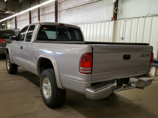 1B7GG22Y0XS198053 - 1999 DODGE DAKOTA SILVER photo 3