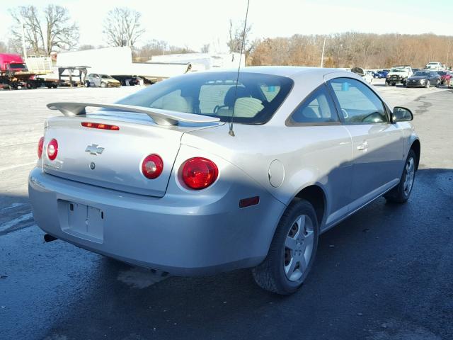 1G1AK15F777172862 - 2007 CHEVROLET COBALT LS SILVER photo 4