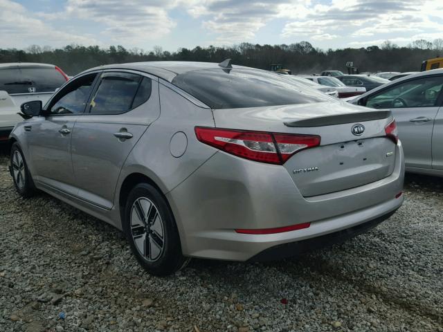 KNAGM4AD2C5017043 - 2012 KIA OPTIMA HYB SILVER photo 3