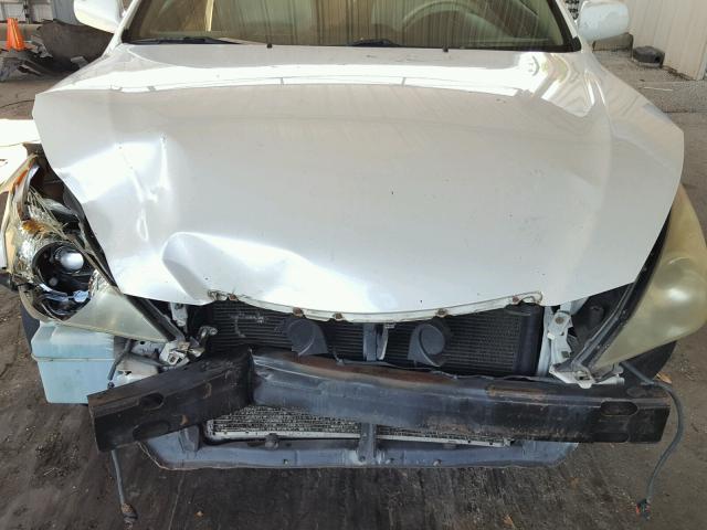 4T1CA38PX6U071927 - 2006 TOYOTA CAMRY SOLA WHITE photo 7