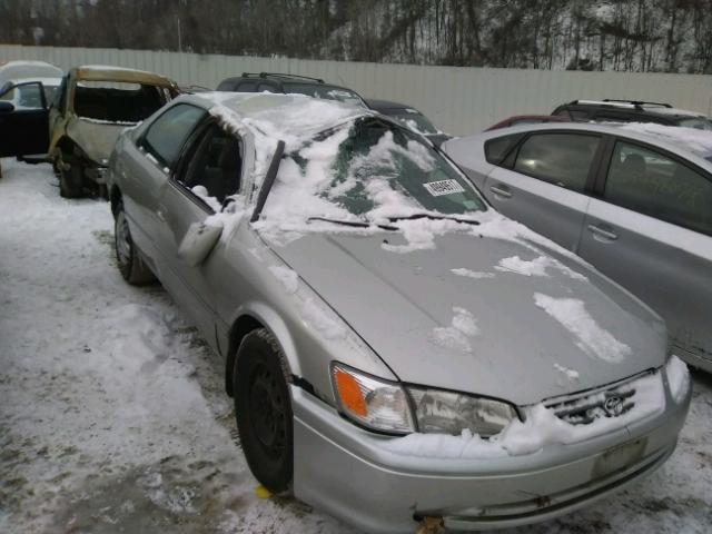 JT2BG28K1Y0481399 - 2000 TOYOTA CAMRY LE 银色 照片 9