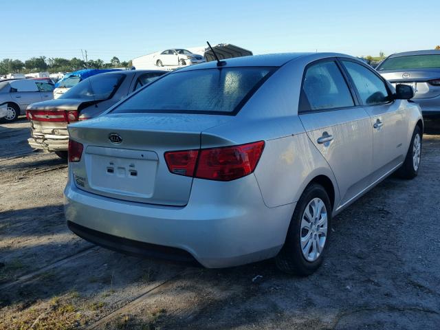 KNAFT4A27D5724931 - 2013 KIA FORTE LX SILVER photo 4