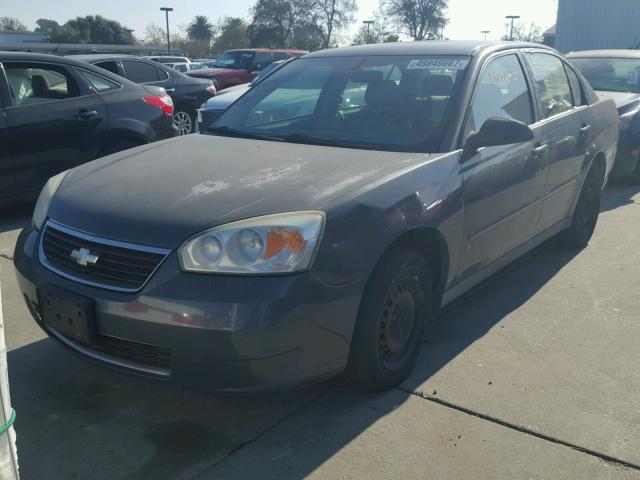 1G1ZS57F47F244047 - 2007 CHEVROLET MALIBU LS GRAY photo 2