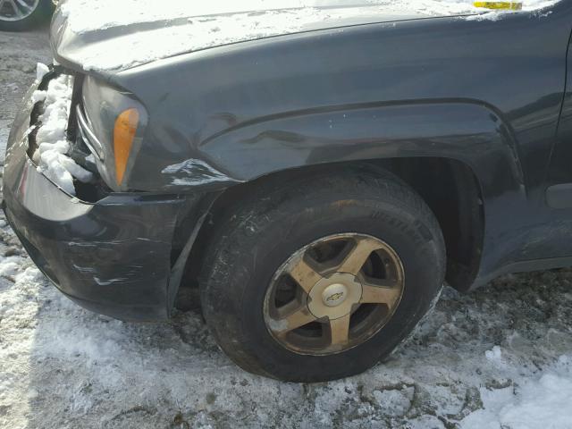 1GNDT13S052206370 - 2005 CHEVROLET TRAILBLAZE GREEN photo 9