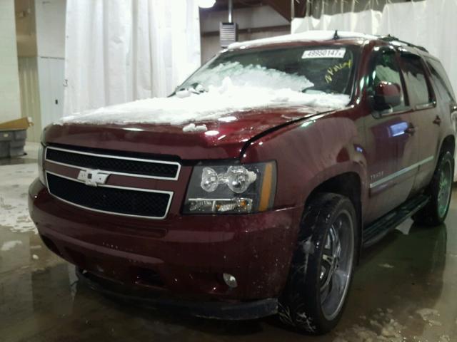 1GNSKAE07BR245269 - 2011 CHEVROLET TAHOE K150 RED photo 2