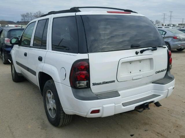 1GNDT13S842117712 - 2004 CHEVROLET TRAILBLAZE WHITE photo 3