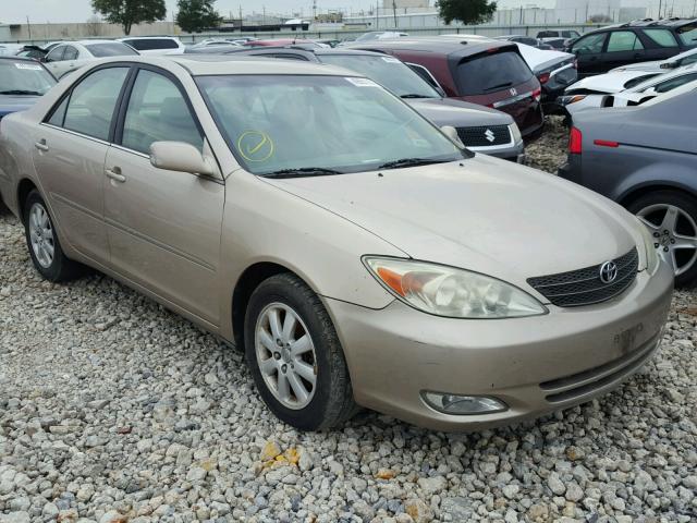 4T1BF30K64U589124 - 2004 TOYOTA CAMRY LE GOLD photo 1