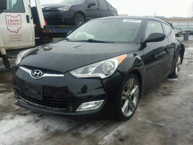 KMHTC6ADXDU092222 - 2013 HYUNDAI VELOSTER B BLACK photo 2