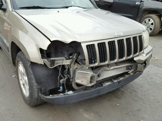 1J4GR48K15C565133 - 2005 JEEP GRAND CHER TAN photo 9