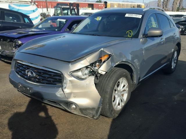 JNRAS18U49M100801 - 2009 INFINITI FX35 GRAY photo 2