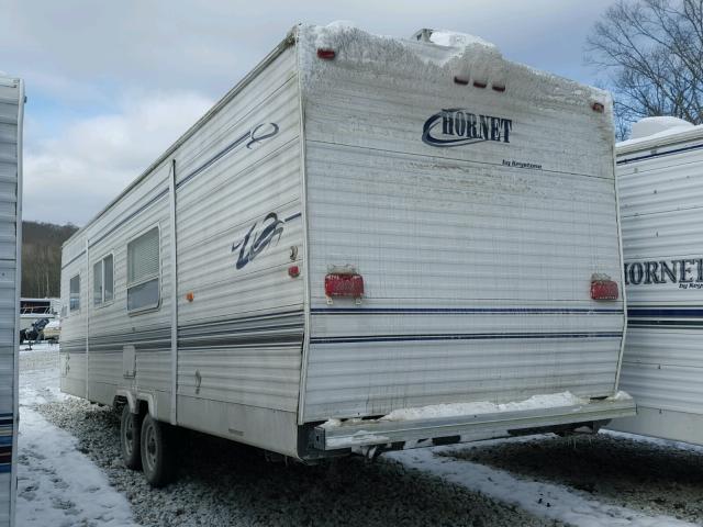 4YDT30B2627304735 - 2002 KEYSTONE HORNET WHITE photo 3