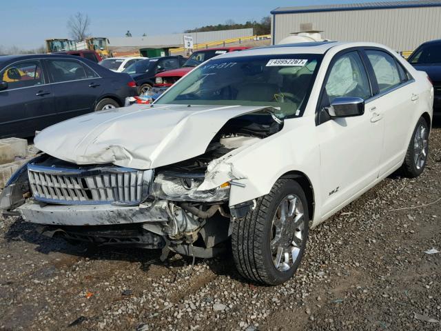 3LNHM26T38R624743 - 2008 LINCOLN MKZ WHITE photo 2