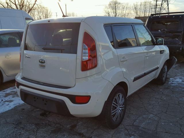 KNDJT2A50C7450051 - 2012 KIA SOUL WHITE photo 4