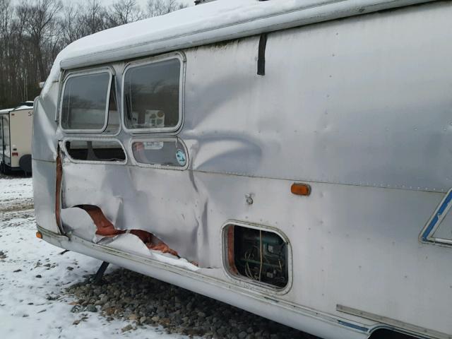 131T3J3289 - 1973 AIRS LAND YACHT SILVER photo 9