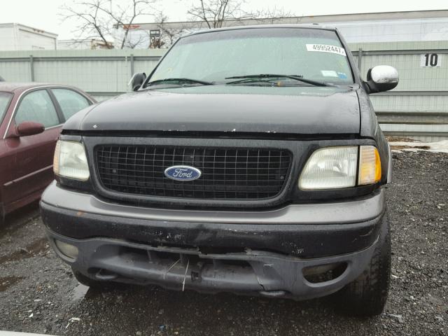 1FMRU16W12LA56216 - 2002 FORD EXPEDITION BLACK photo 9