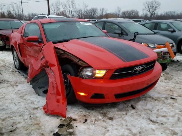 1ZVBP8AN5A5141676 - 2010 FORD MUSTANG RED photo 1