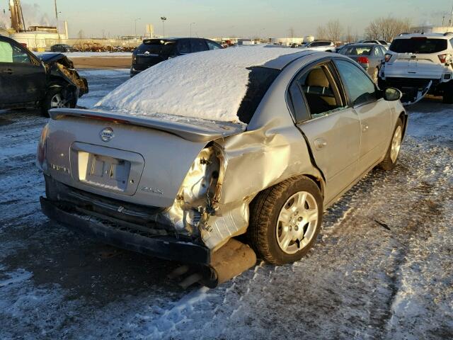 1N4AL11D84C129942 - 2004 NISSAN ALTIMA BAS SILVER photo 4