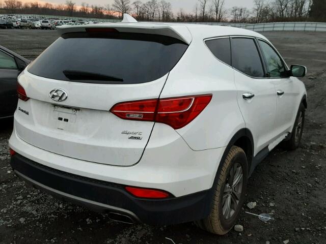 5XYZTDLB6FG281792 - 2015 HYUNDAI SANTA FE S WHITE photo 4